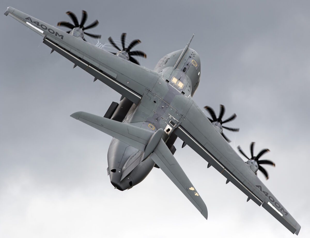 Airbus A400M транспортный самолёт 2