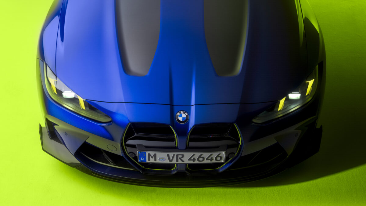 BMW M4 CS VR46 синяя окраска