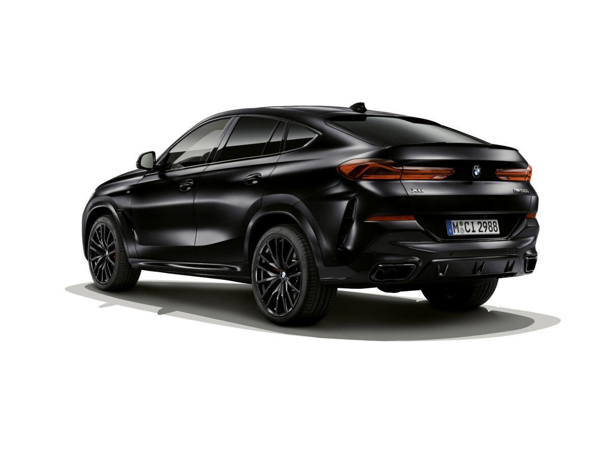 BMW X6 M50i