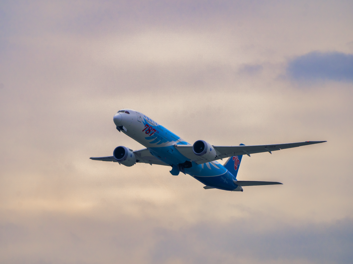Boeing 787