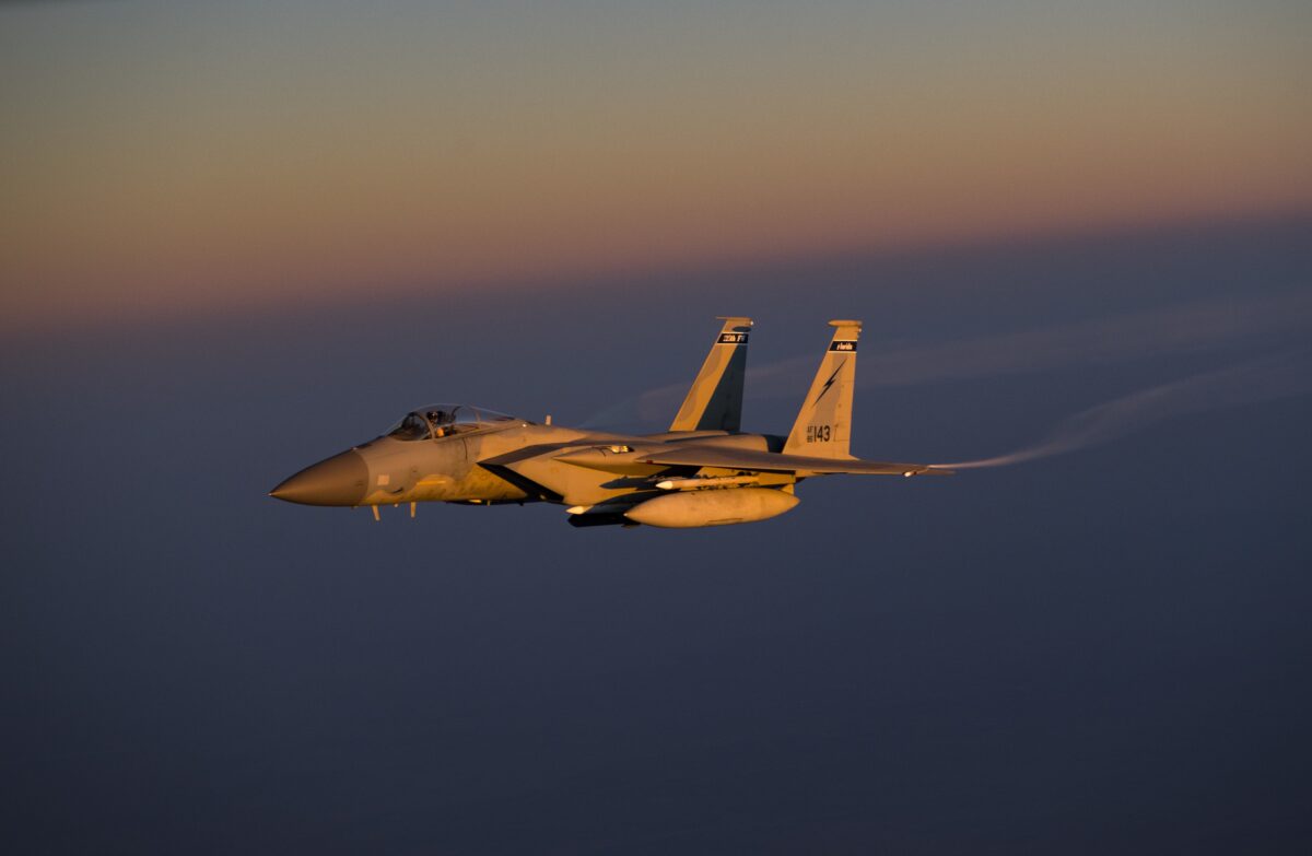 F 15 Eagle истребитель 3