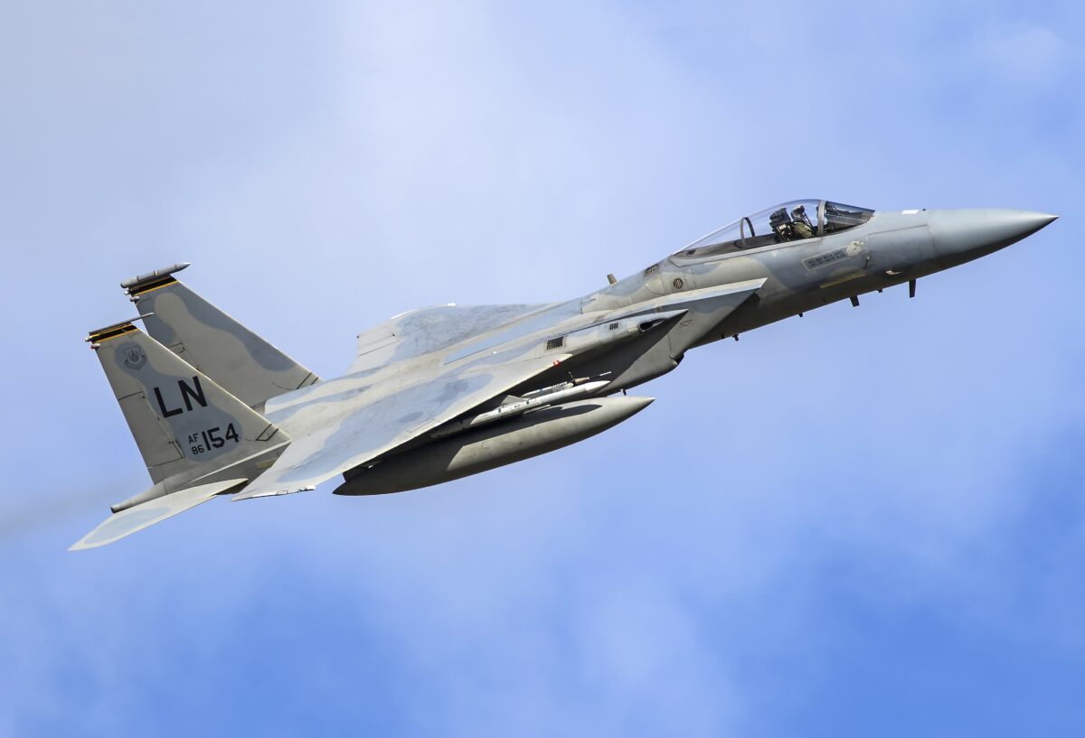 F 15 Eagle истребитель 4