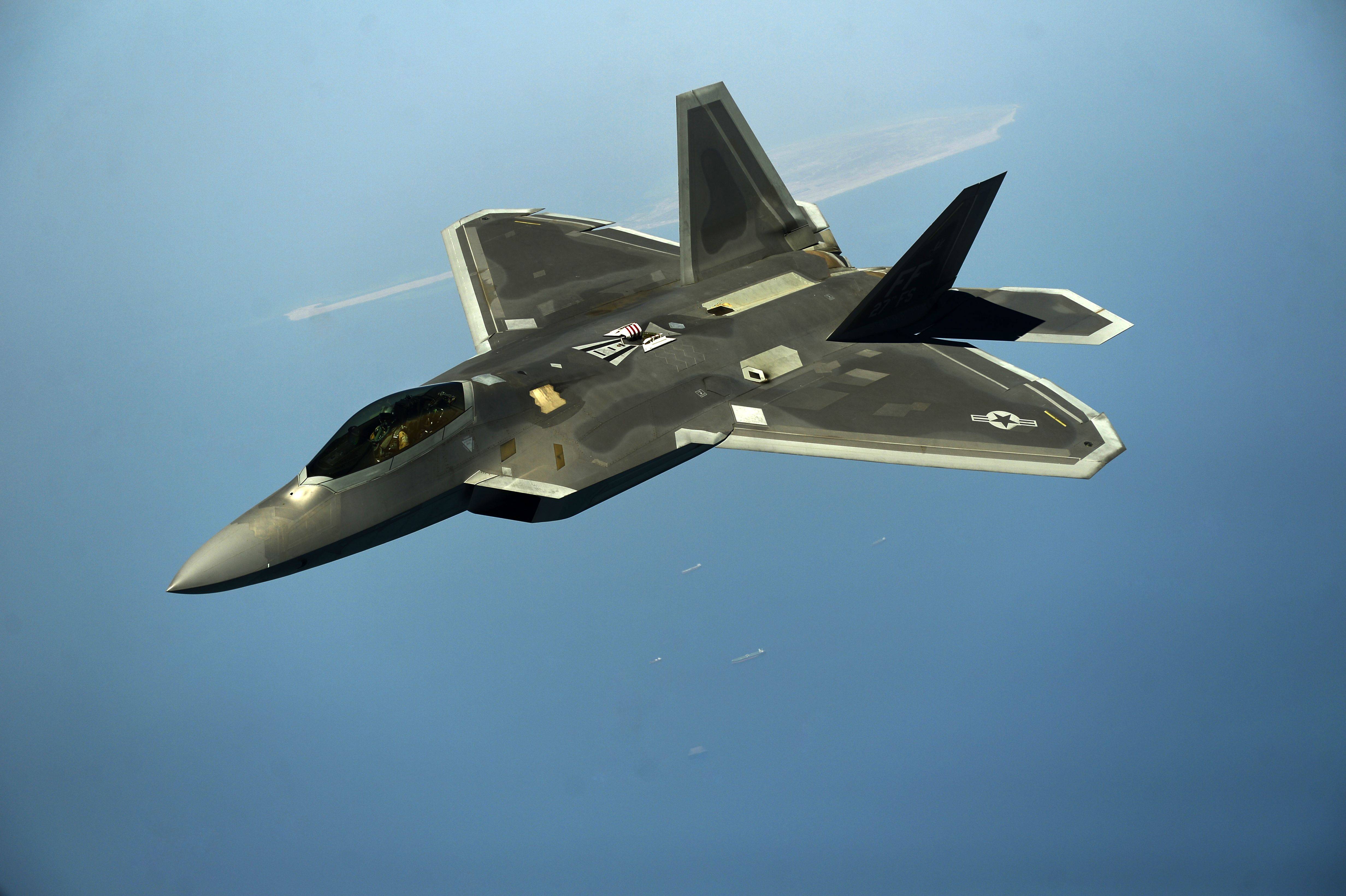 F 22 Raptor истребитель 3