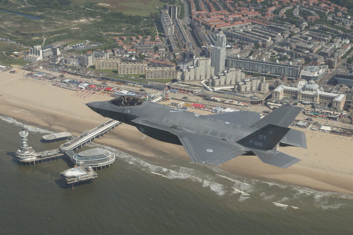F 35 Lightning II истребитель 6