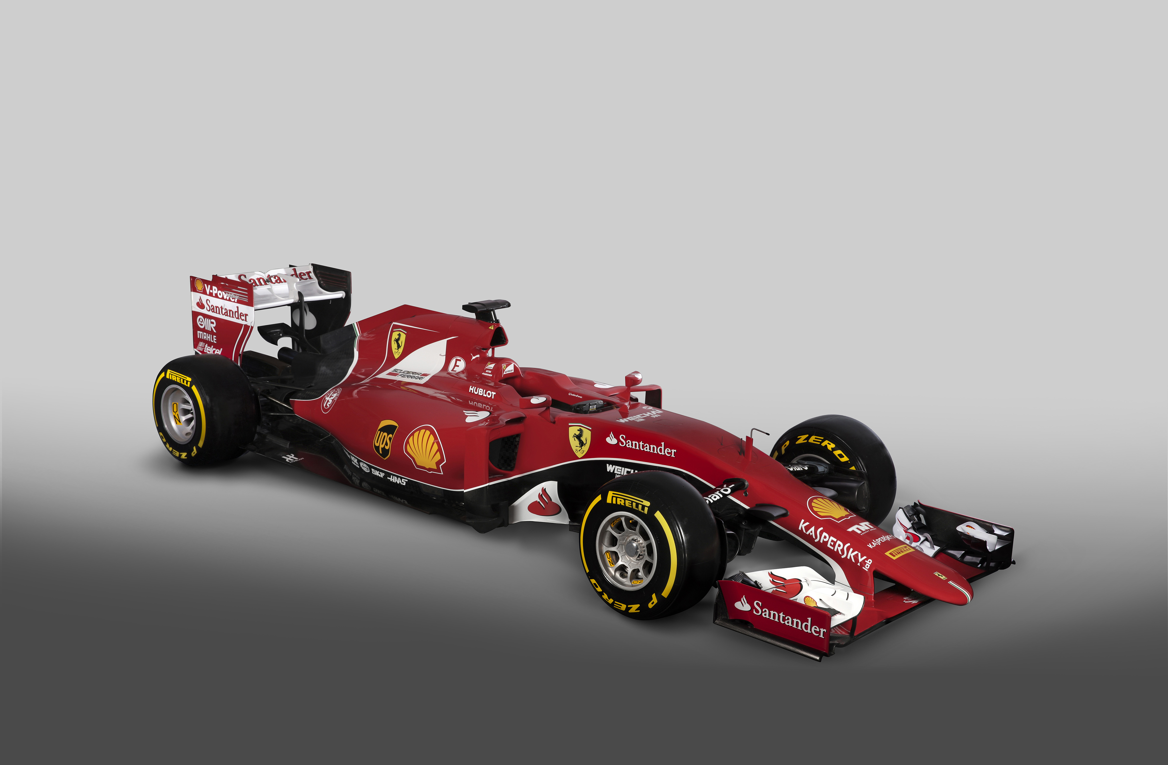 Ferrari SF15 T гоночная машина