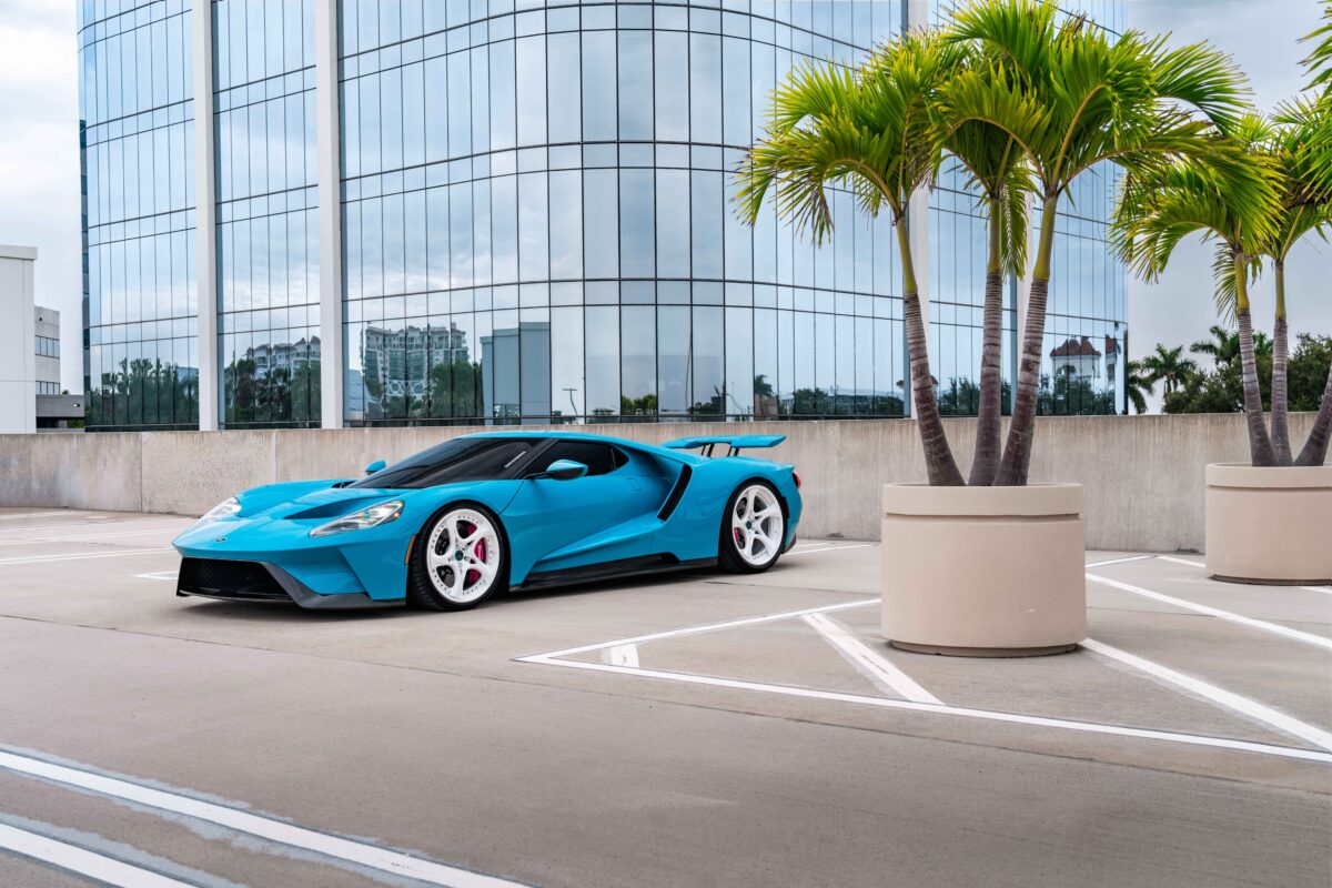 Ford GT Sky Blue суперкар