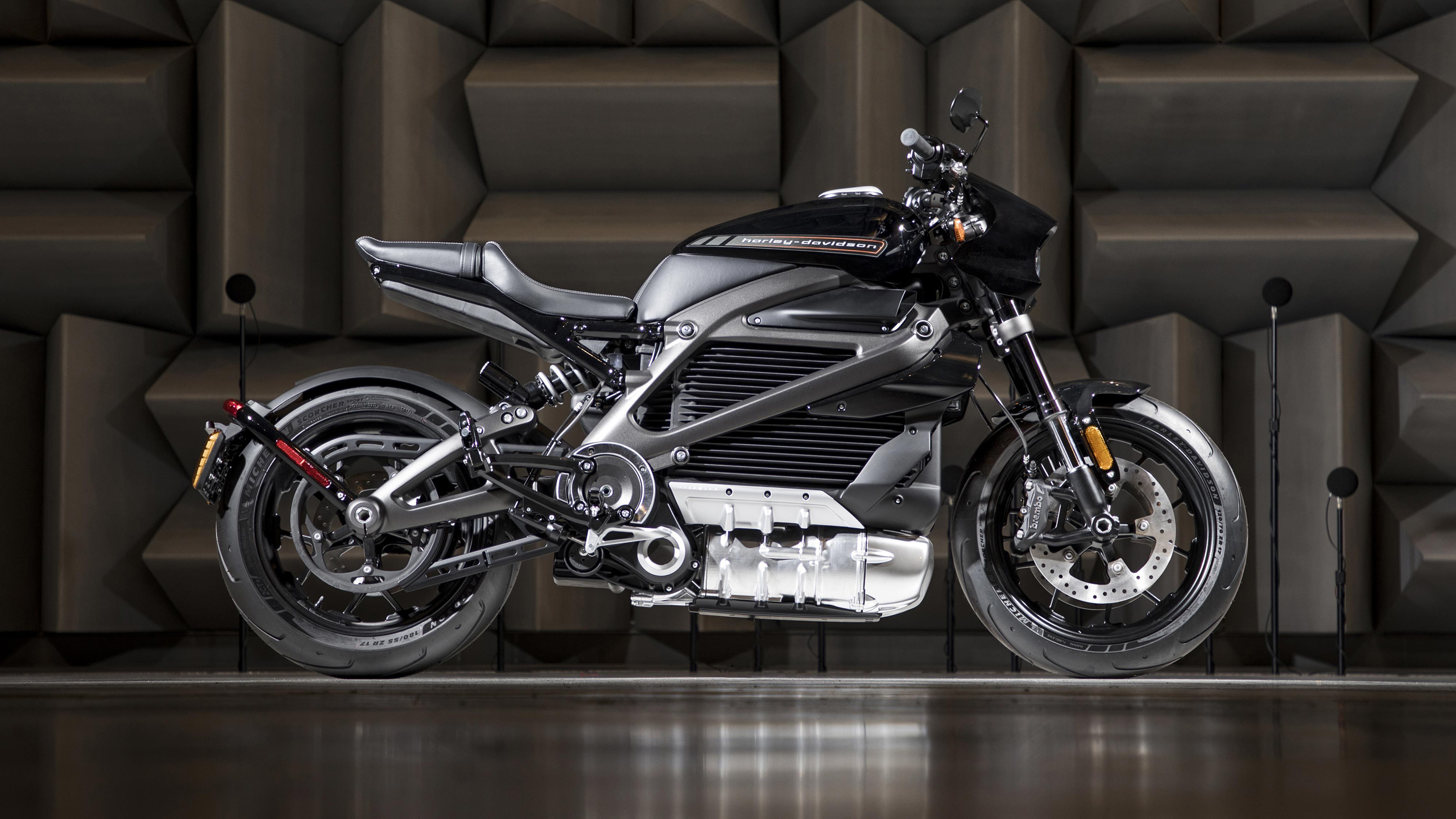 Harley Davidson Livewire, 2019 электрический мотоцикл