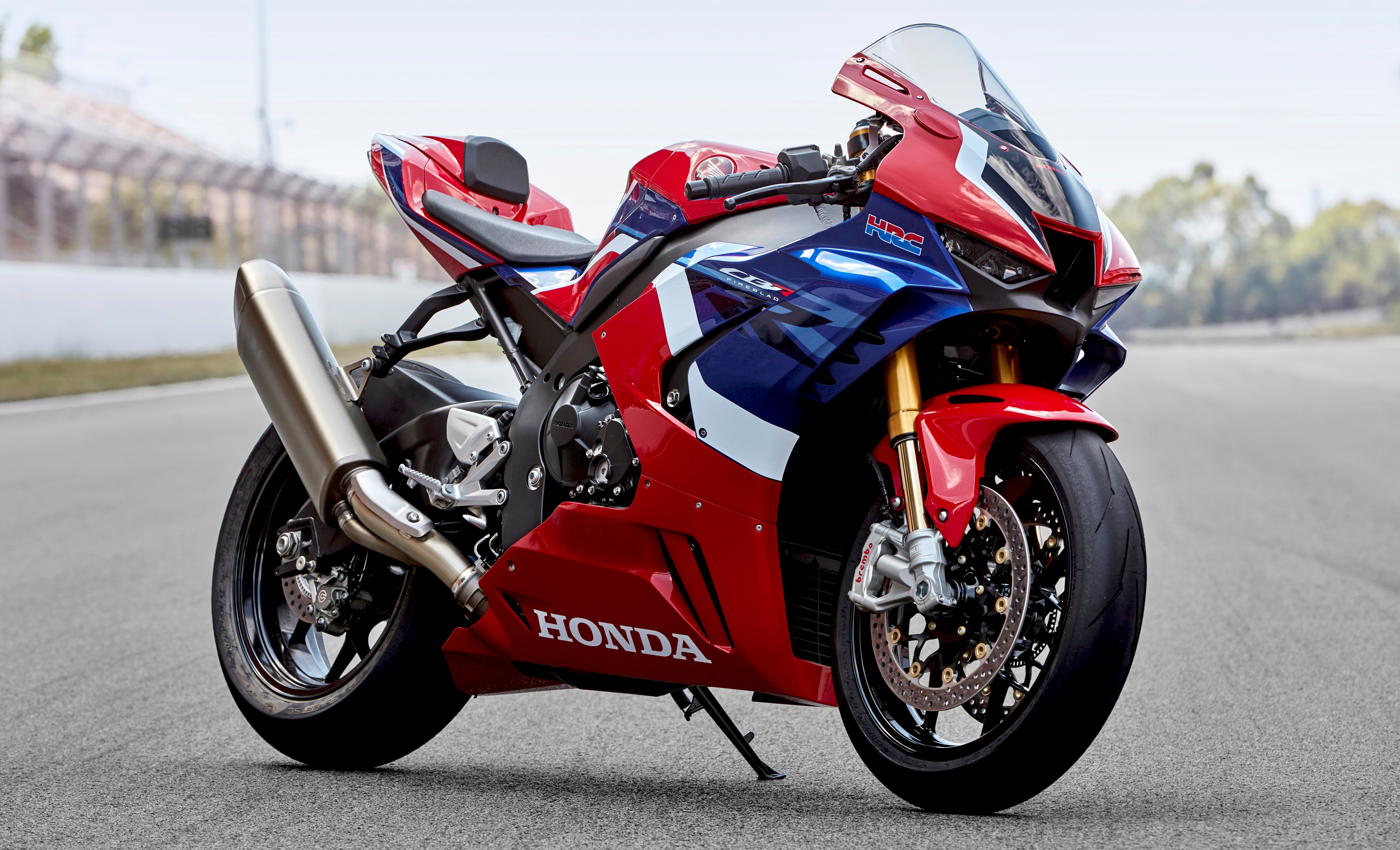 Honda CBR1000RR R Fireblade SP 2020 года мотоцикл