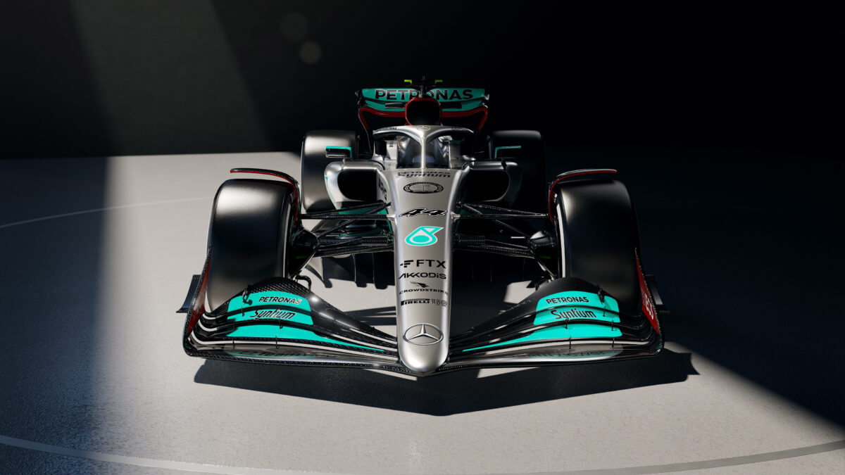 Mercedes AMG F1 гоночная машина 2022 года