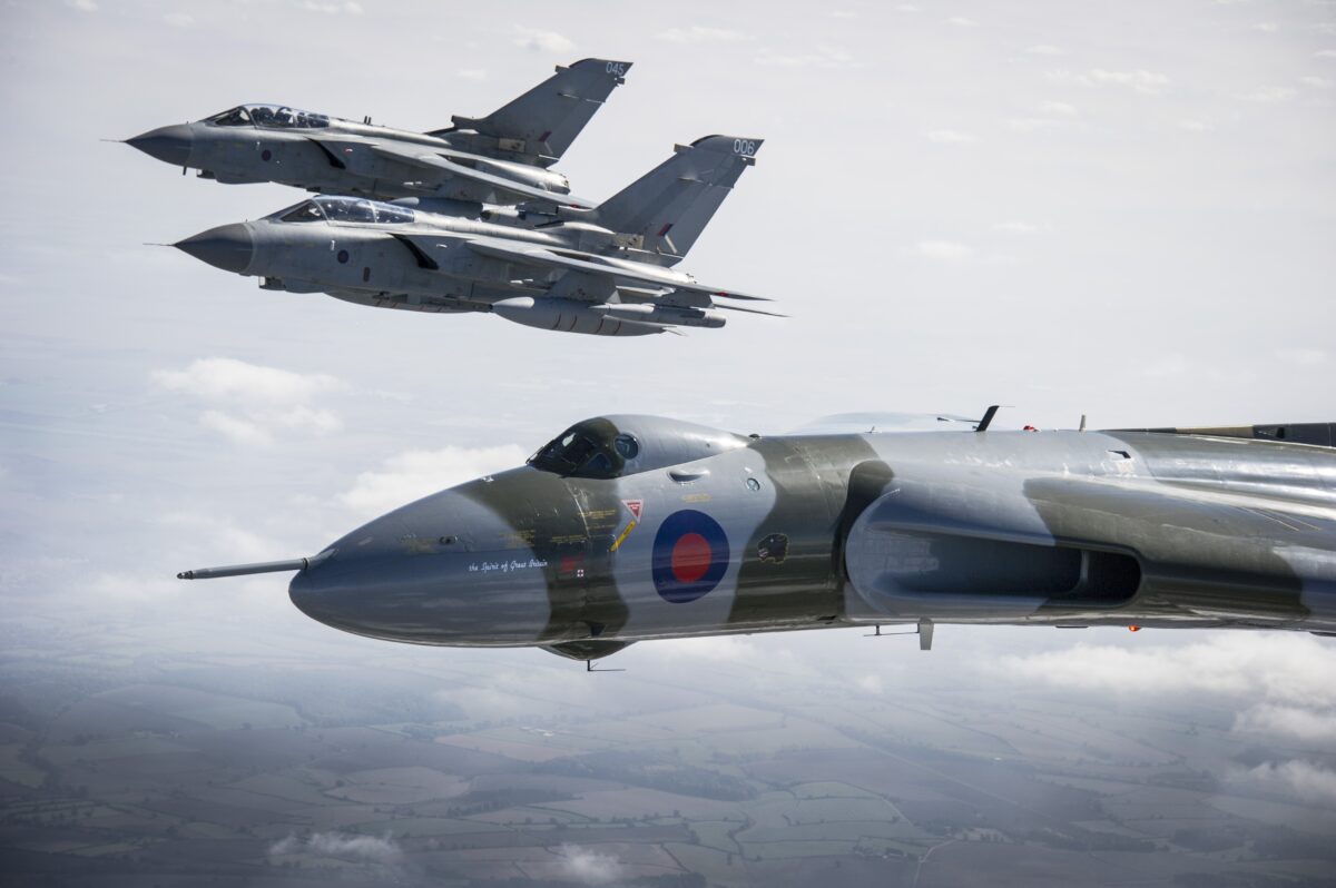Panavia Tornado истребитель