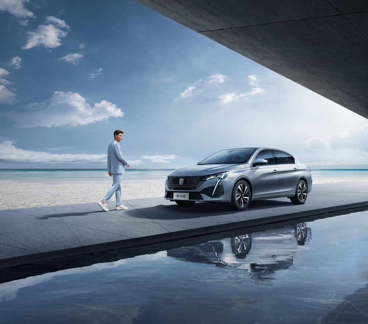 Peugeot 408