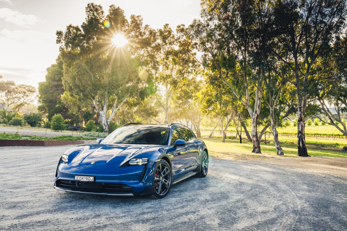 Porsche Taycan 4S Cross Turismo
