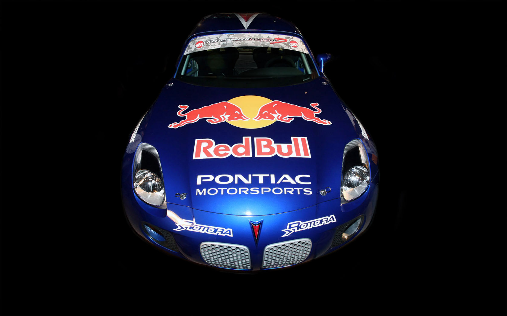 Red Bull и Bull Pontiac красные тона