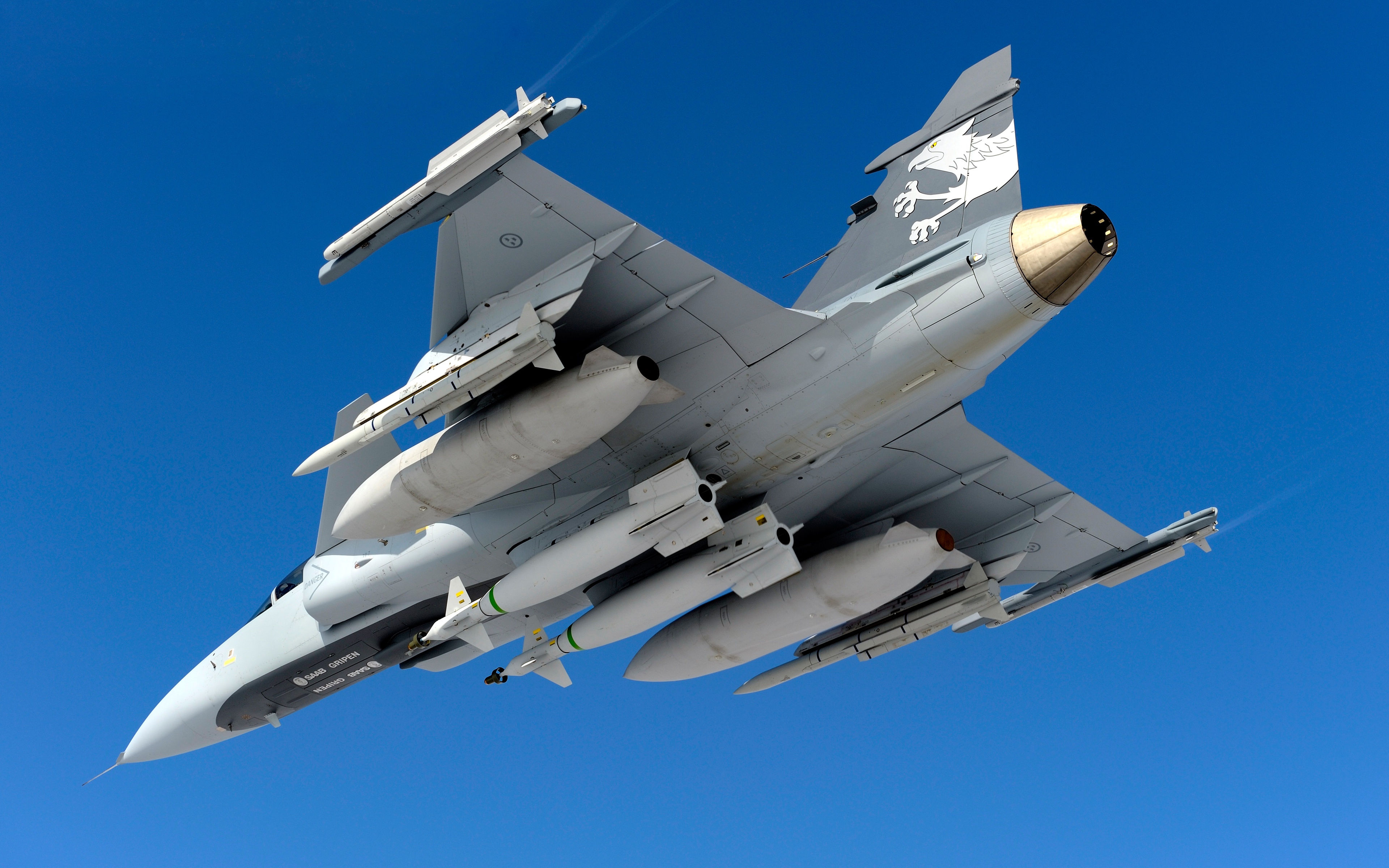 Saab JAS 39 Gripen истребитель