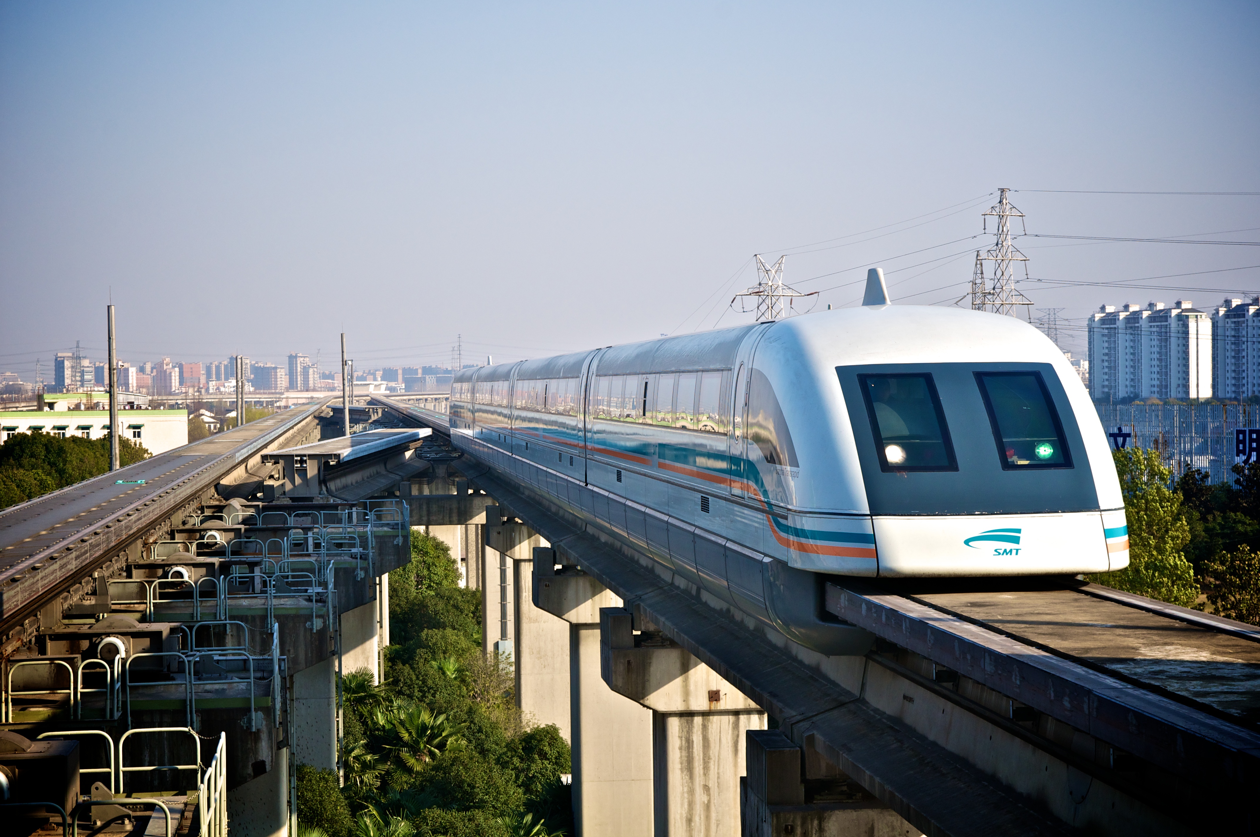 Шанхайский поезд на магнитной подушке MagLev