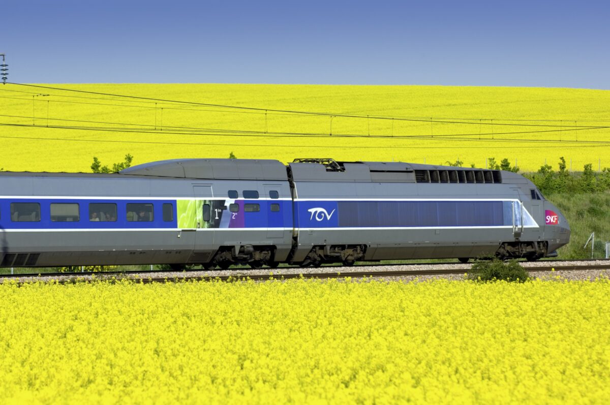 Скоростной поезд TGV