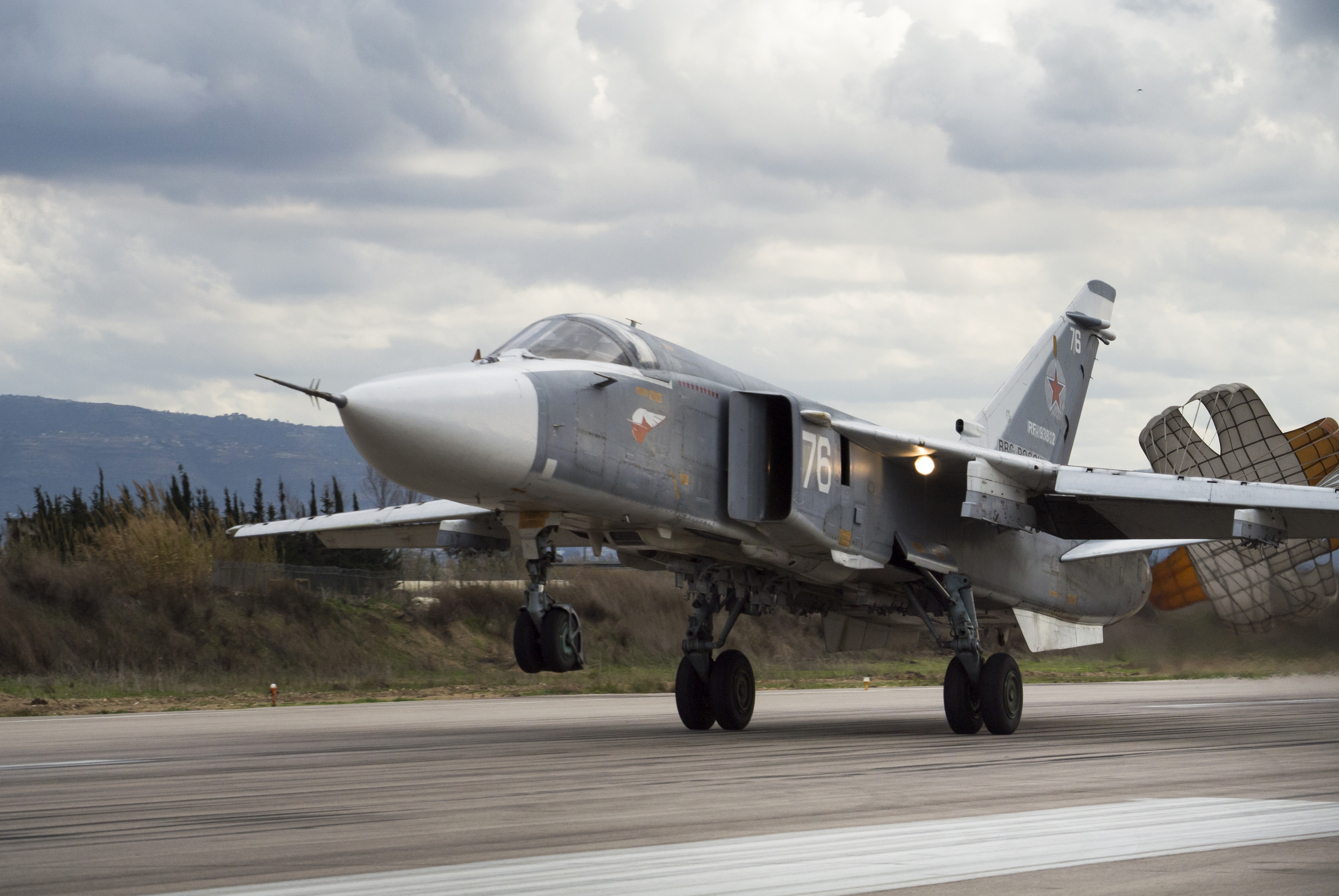 Sukhoi Su 24 истребитель