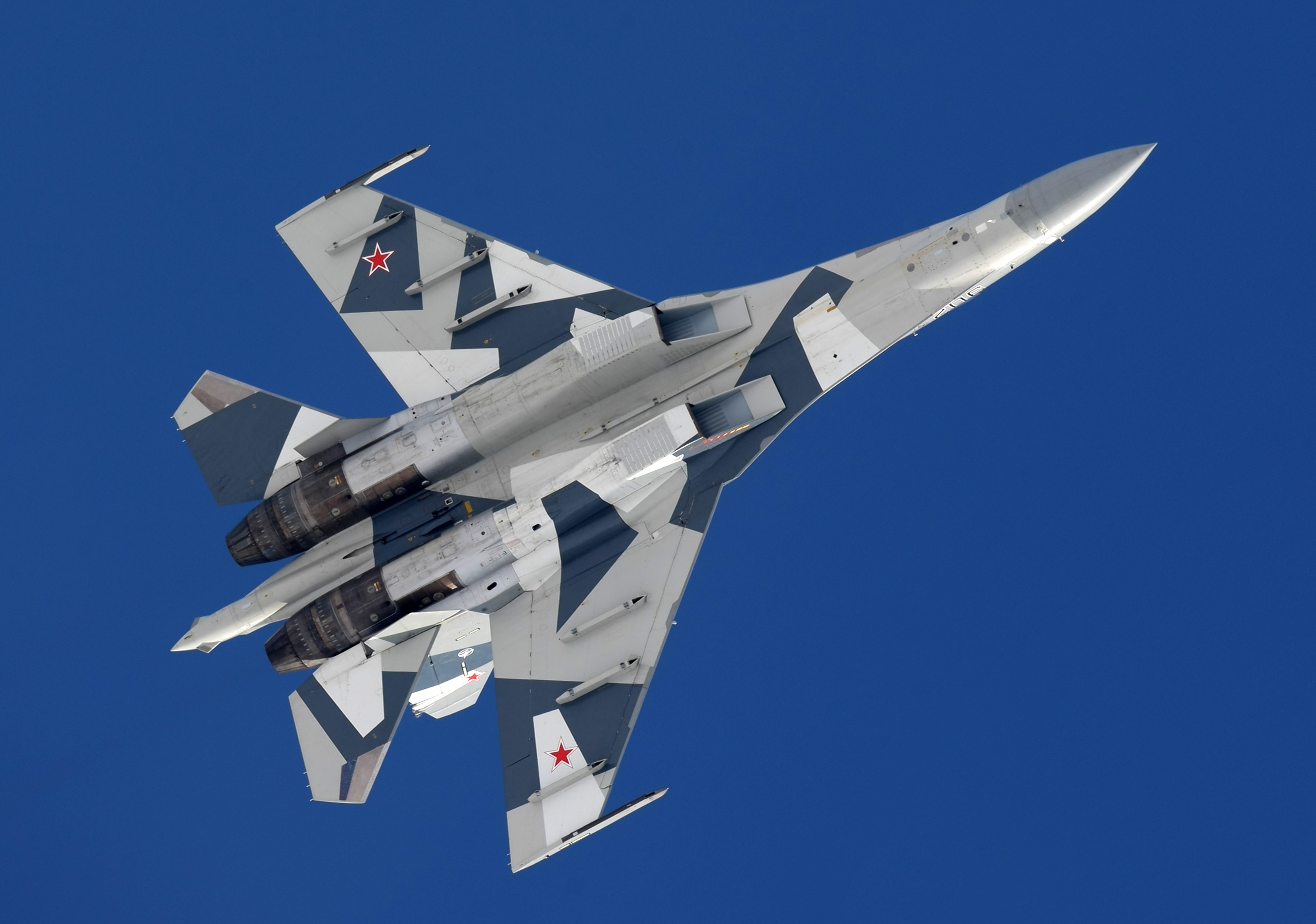 Sukhoi Su 35 истребитель