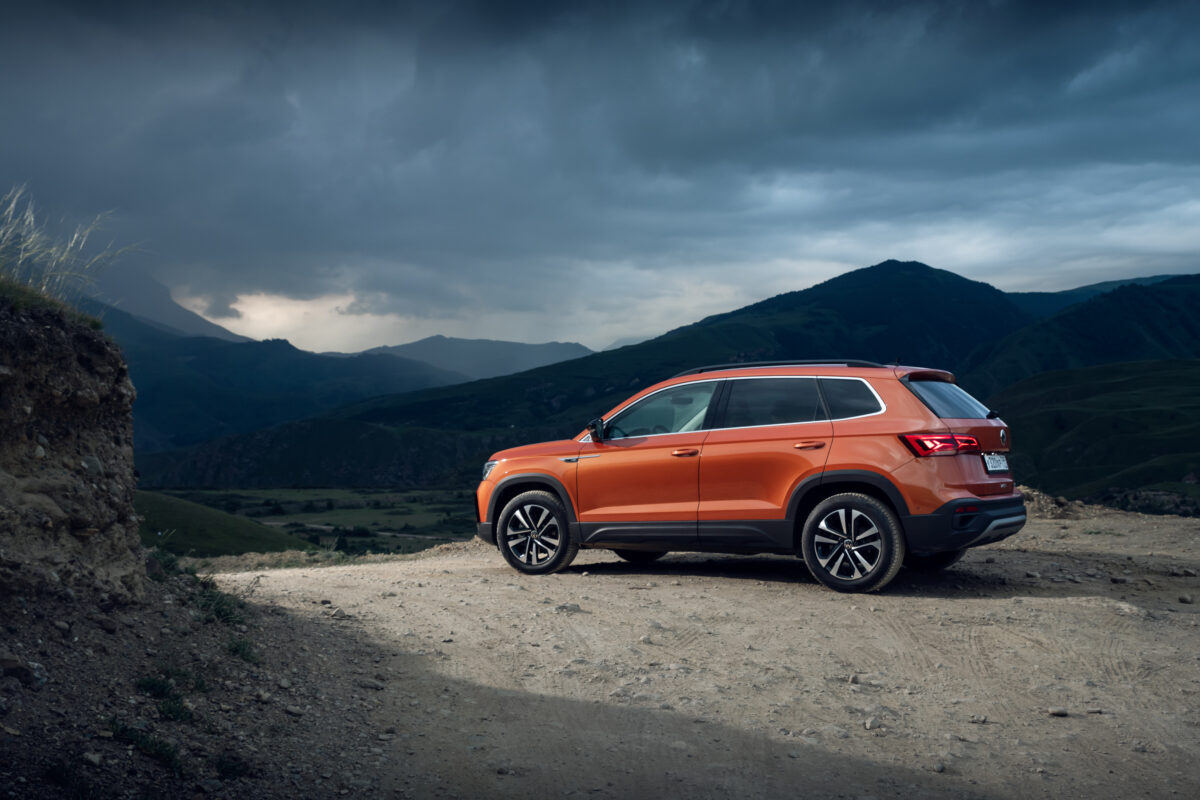 Volkswagen Taos 4