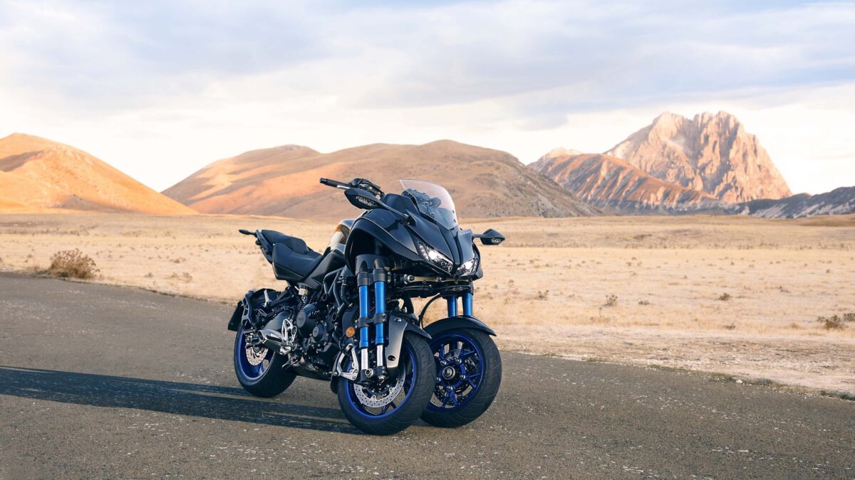 Yamaha Niken, 2018 гоночный мотоцикл